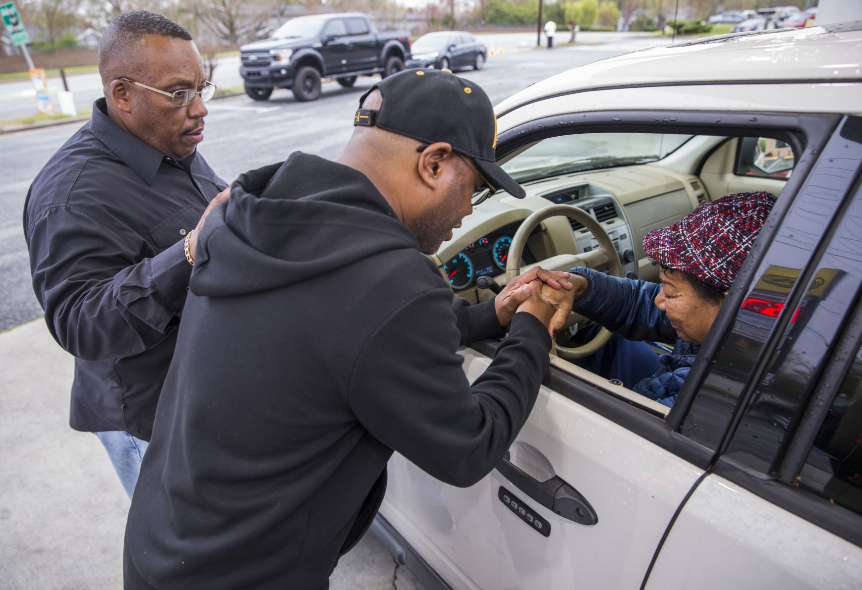 New Light Missionary Baptist's gas giveaway